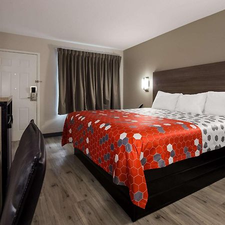 Econo Lodge Mobile Buitenkant foto